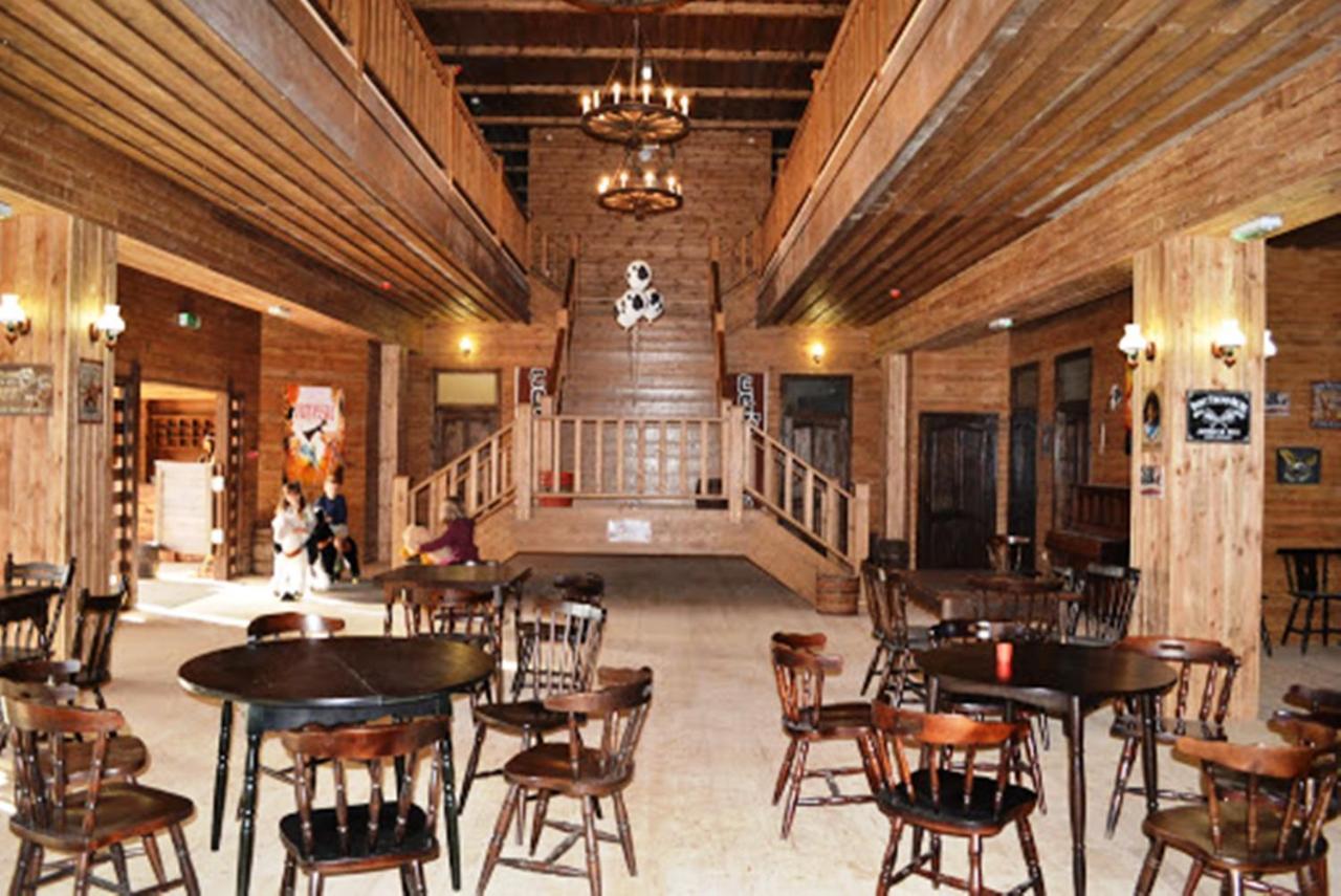 Tordas Western House B&B 외부 사진